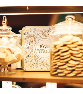 Biscuits sablés assortiment nature, pépites de caramel, de citron et tout chocolat - coffret métal "Bouquet Sauvage" 400g